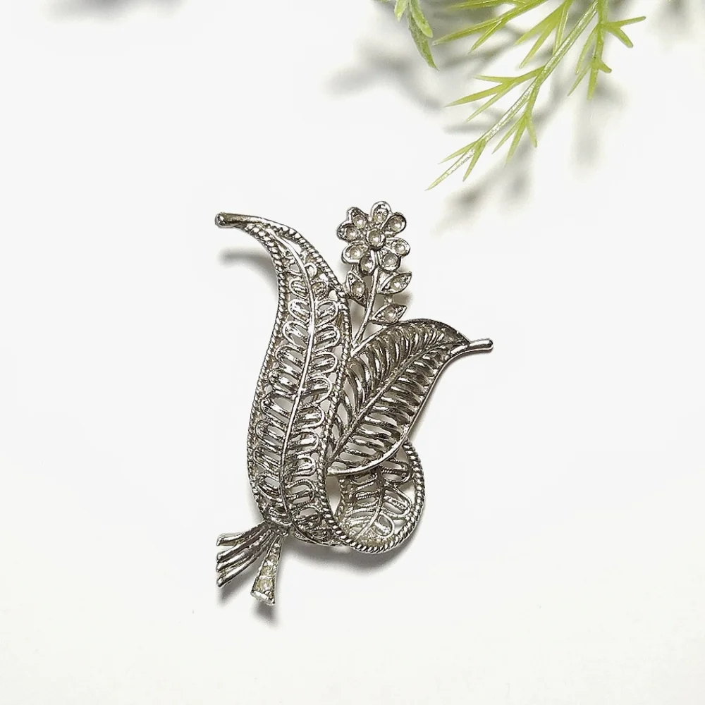 Vintage Sterling Silver Open Filigree Flower Brooch